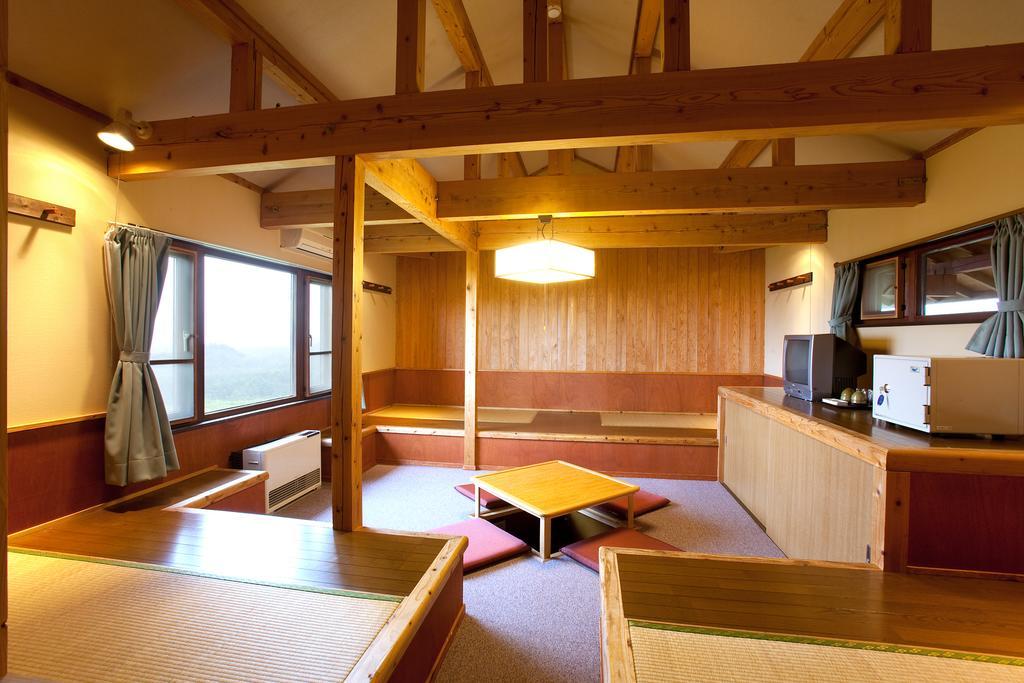 Taketa Kuju Kogen Cottage חדר תמונה