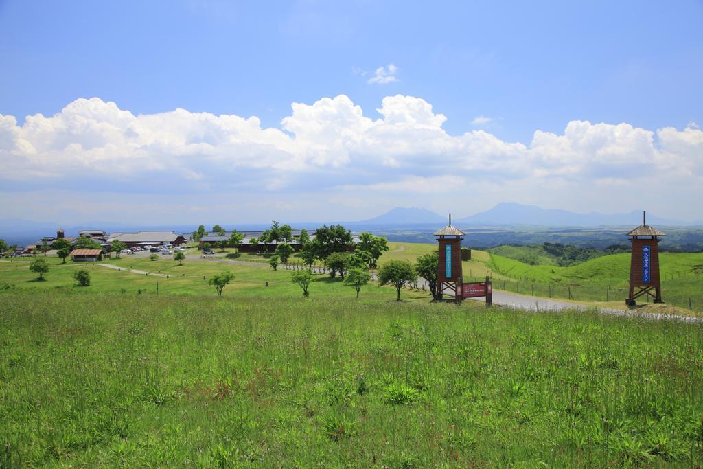 Taketa Kuju Kogen Cottage מראה חיצוני תמונה