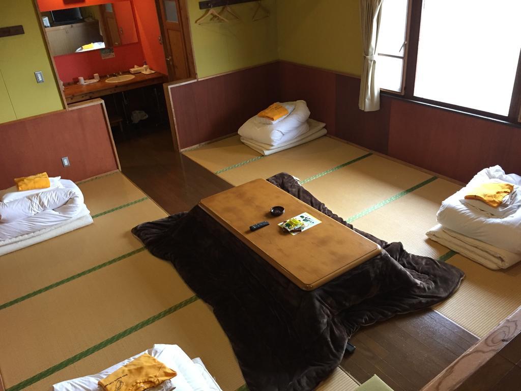 Taketa Kuju Kogen Cottage חדר תמונה